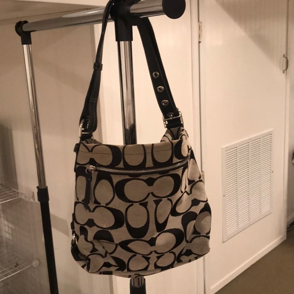 Authentic Coach Purse - Picture 2 of 2